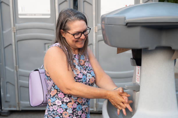 Best Portable restroom trailer rental  in South Daytona, FL
